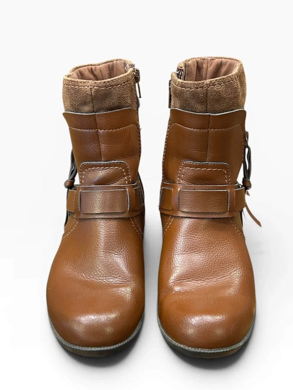 Clarks Riddle Avant Side Zip Ankle Boot in Tan/Brown Women’s Size 8